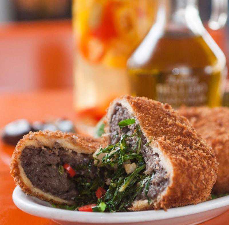 Bolinho de Feijoada