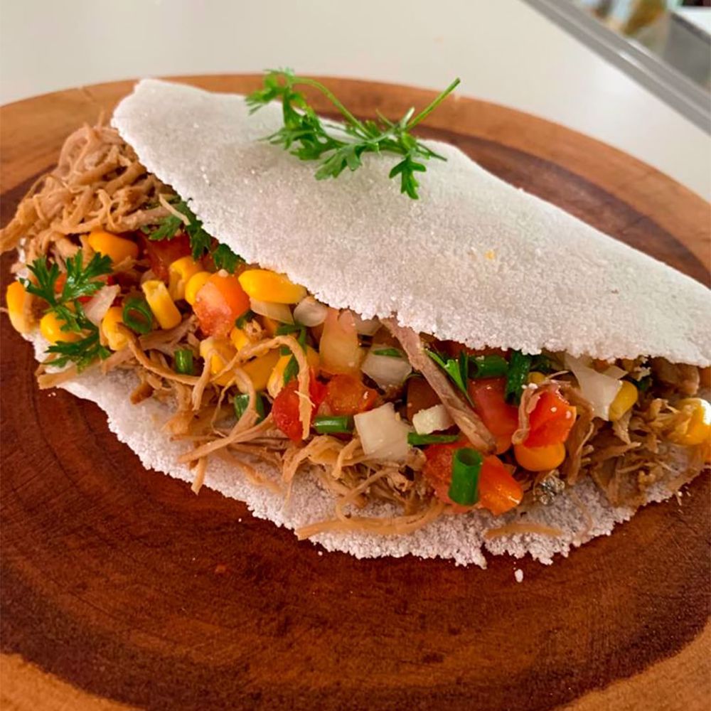 Tapioca Com Pernil suíno desfiado