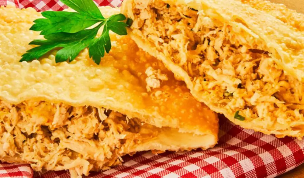 PASTEL DE FRANGO