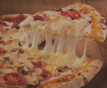 Pizza M + Refri Litro