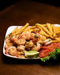 Camarão ao alho e oleo