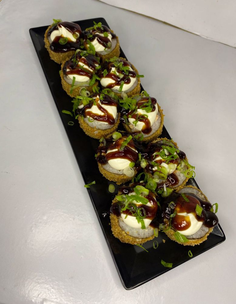 Hot Roll de Salmão com Camarão