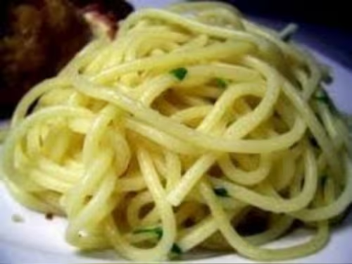 Macarrão no Alho e Óleo