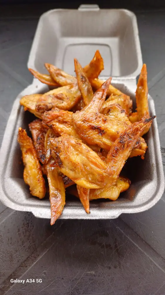 ASINHA DE FRANGO S/ MOLHO