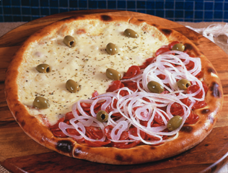 PIZZAS MEIO A MEIO