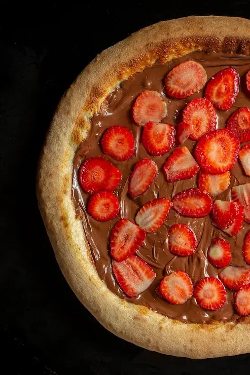 PIZZA MORANGO COM CHOCOLATE (M)