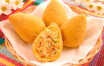 COXINHA DE FRANGO