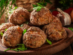 BOLINHA DE CARNE (12 UNID)