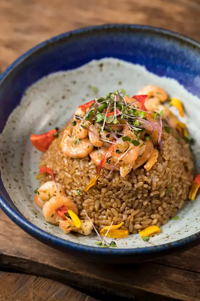 Yakimeshi de Camarão