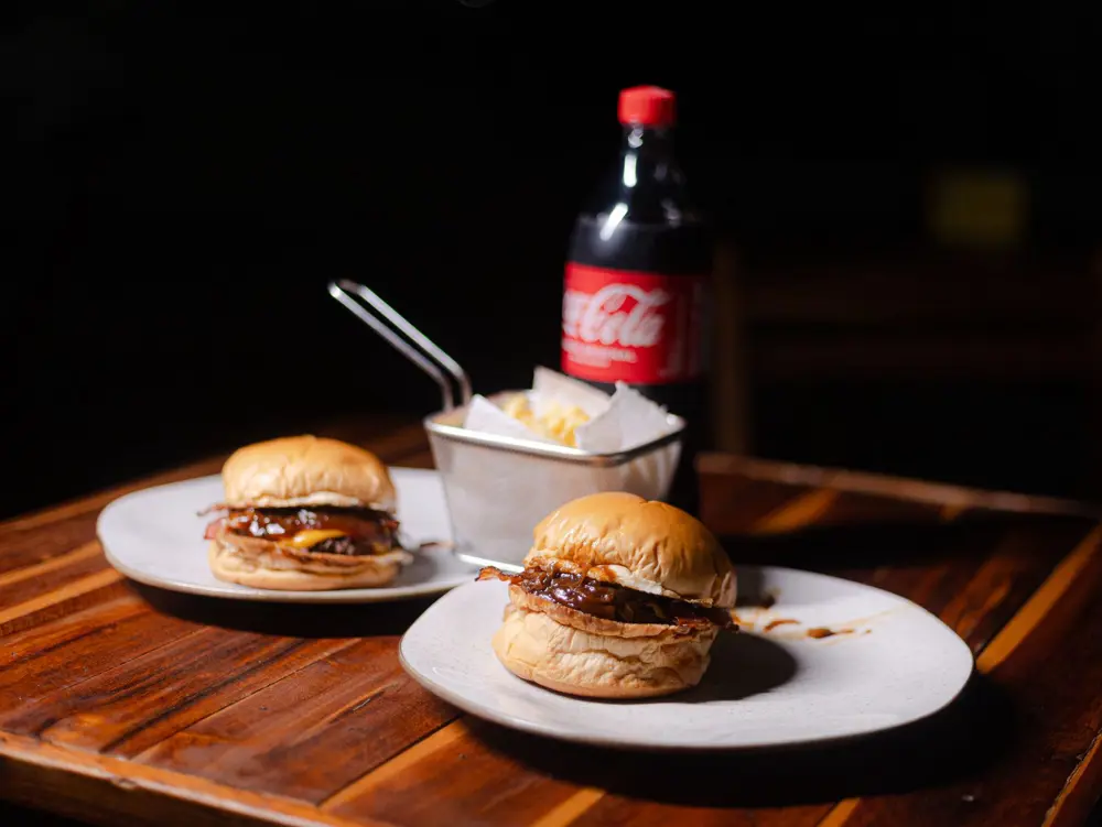 Meu Burguer Bacon em Dobro + Batata Frita G + Refri L