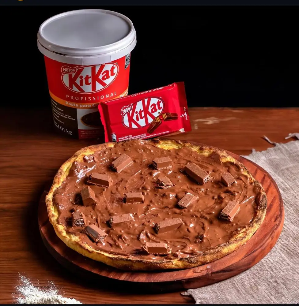 Pizza de kitkat 