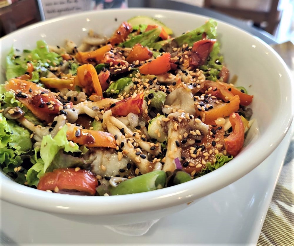 SALADA DE SHIMEJI