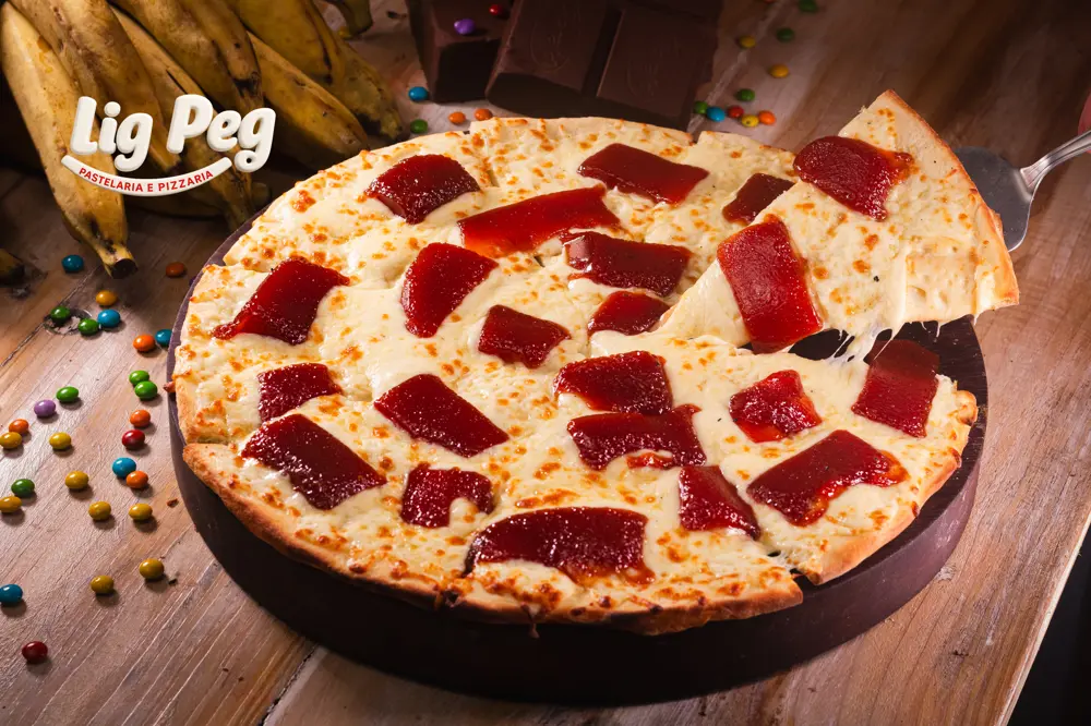 PIZZA ROMEU & JULIETA