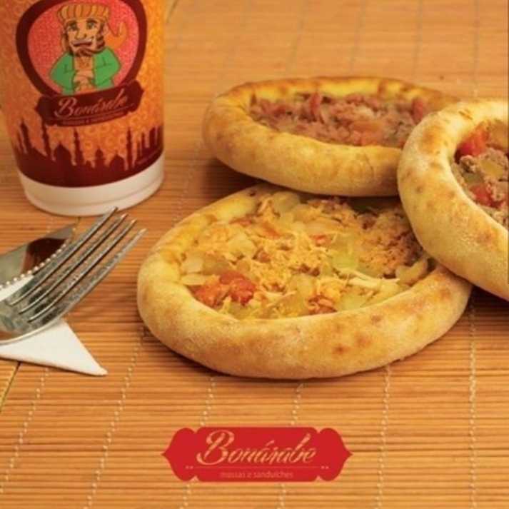 Esfiha de Carne de Sol