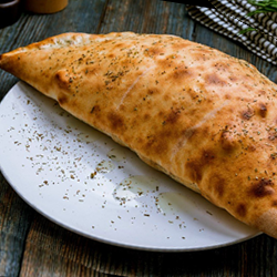 CALZONE BÚZIOS