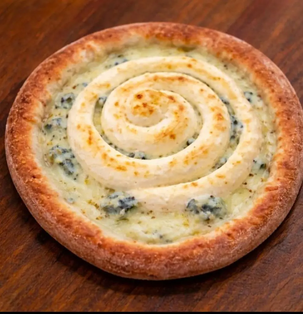 Esfiha de Três Queijo 